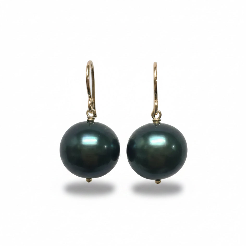 Classic Pearl Drop Earrings